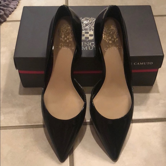 vince camuto jordyna pump